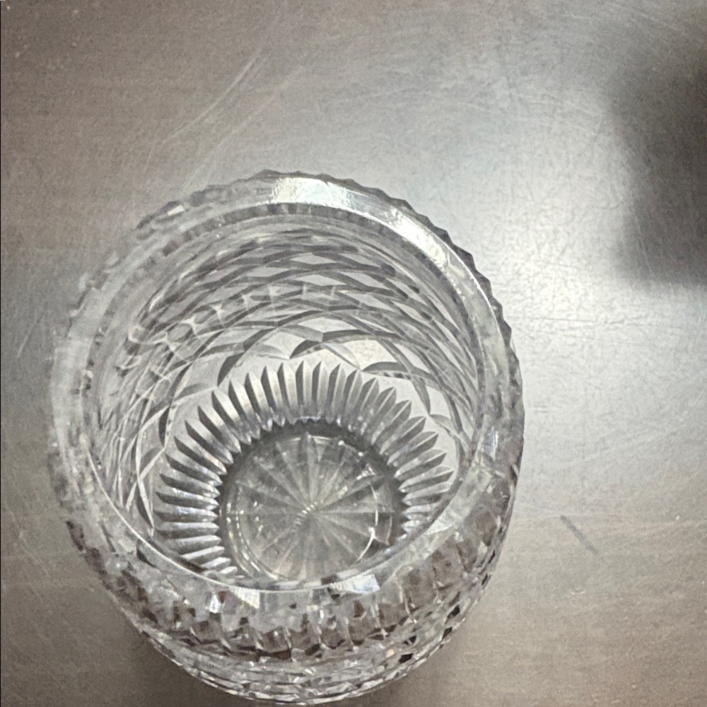 Waterford glass vase 7” tall - Picture 4 of 8
